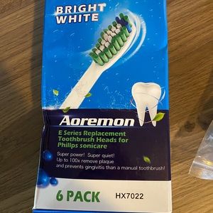 Aeromon E series replacement toothbrush heads.